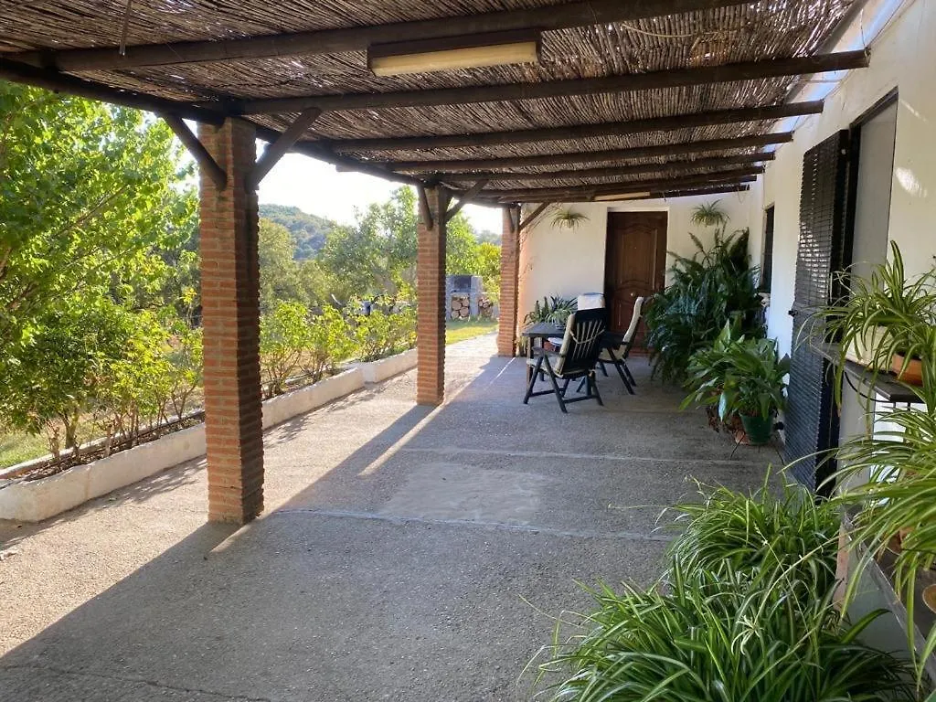 Alojamiento Rural Rancho Valero El Bosque 0*,